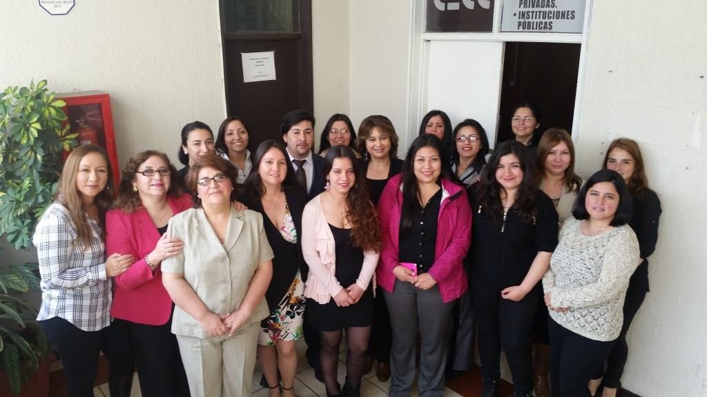 Grupo de participantes en una actividad de CECC